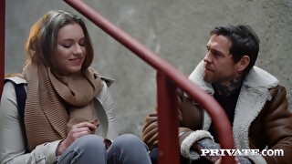 Mia Split забыла бывшего в страстном анальном сексе с незнакомцем